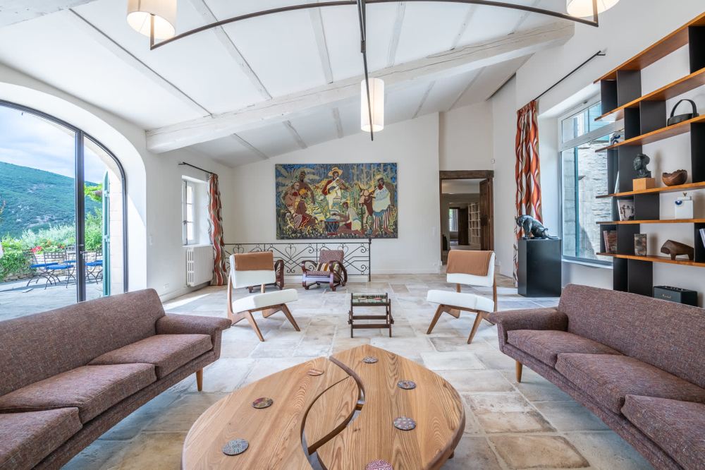 Photographs of Mas Contemplation villa in Provence - Image 8 of 52