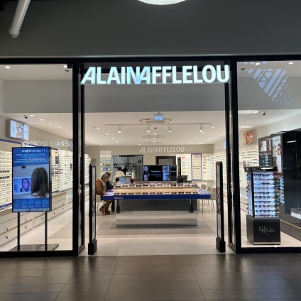 Magasin Opticien C.C. Carrefour Saint Jacques 03100 MONTLUÇON