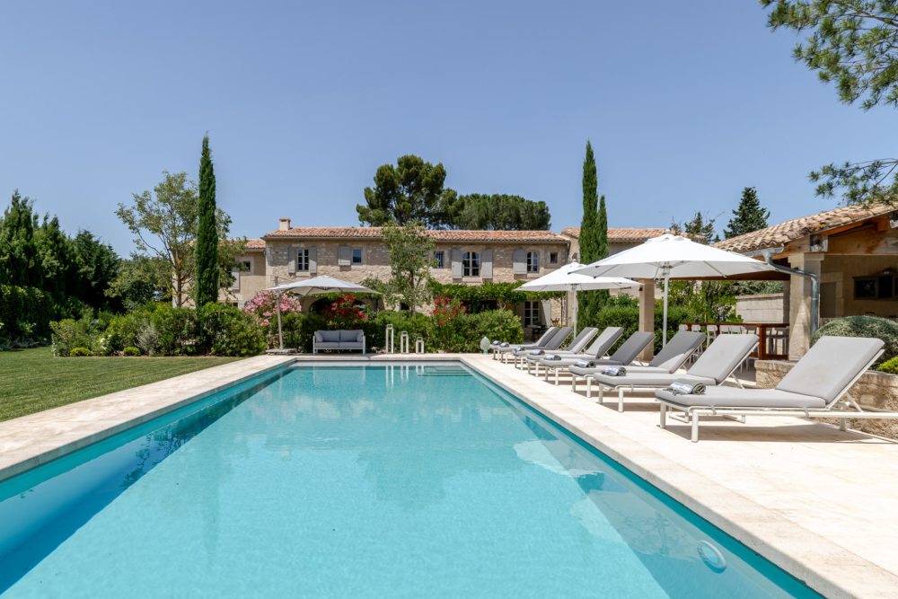 Photographs of New! Mas Solstice villa in Provence - Image 2 of 39