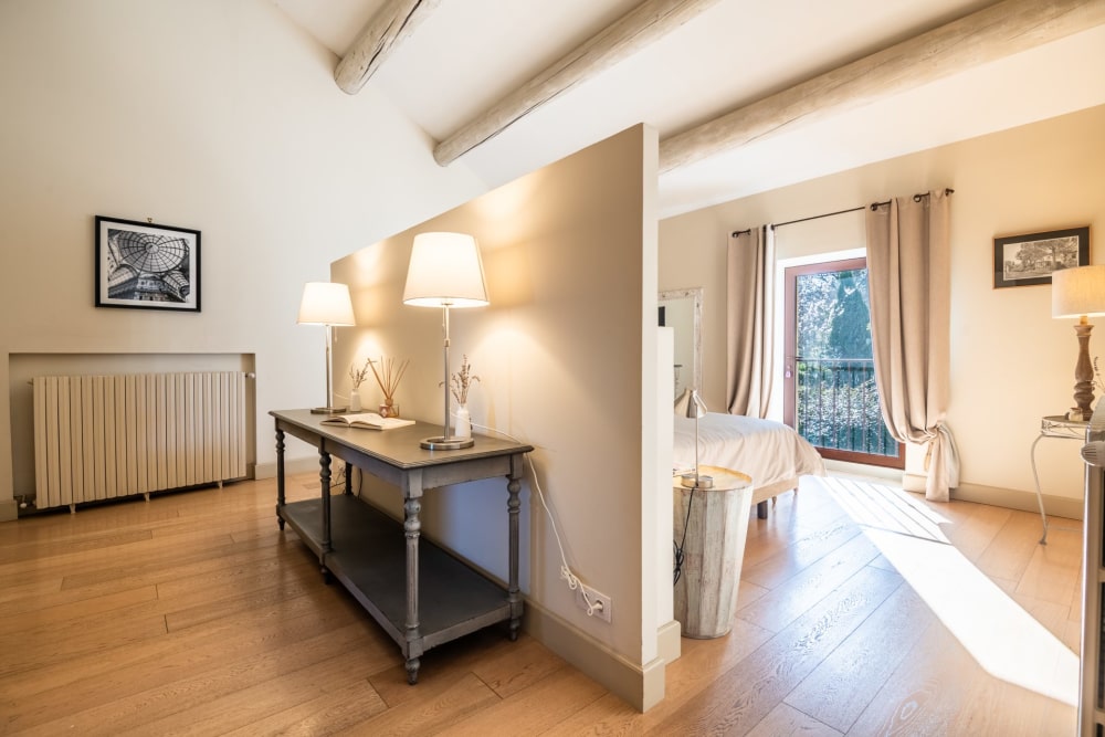 Photographs of Mas des Lilas villa in Provence - Image 16 of 36