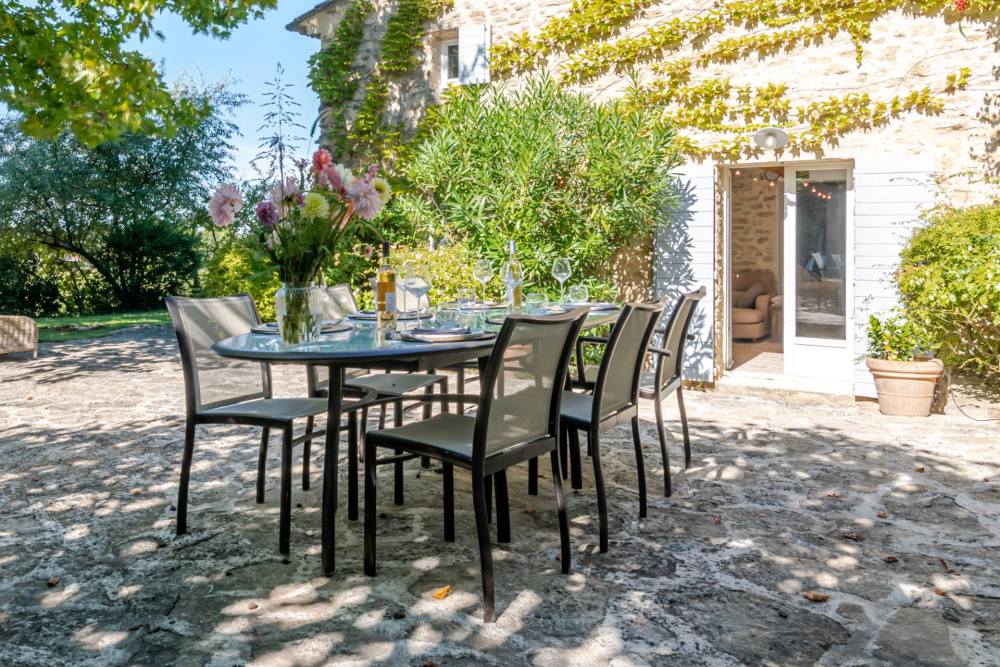 Photographs of Mas d’Oppede villa in Provence - Image 14 of 36