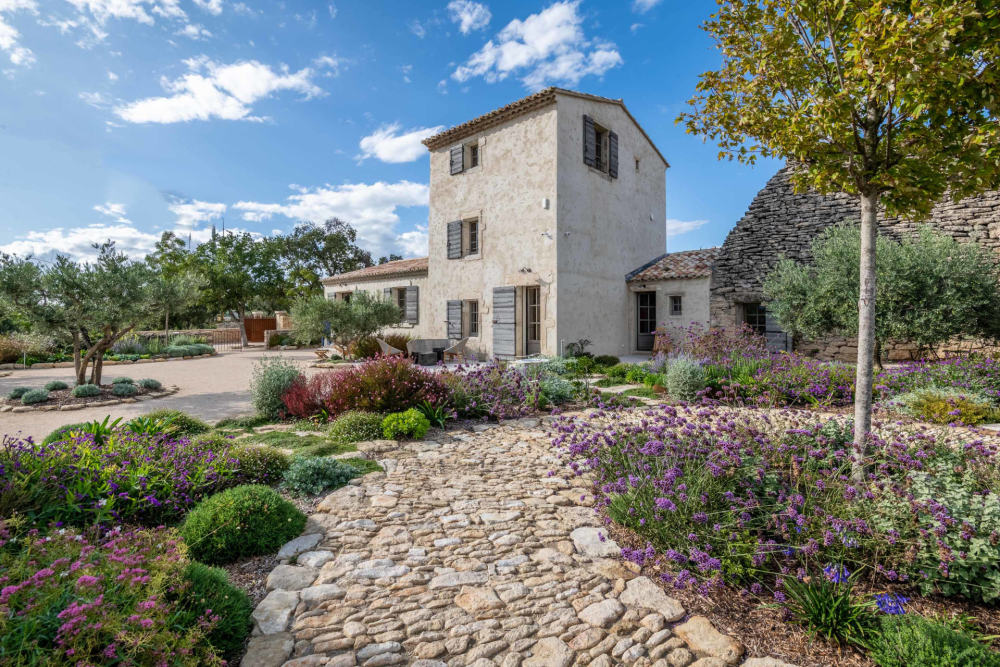 Photographs of Mas des Altesses villa in Provence - Image 2 of 38
