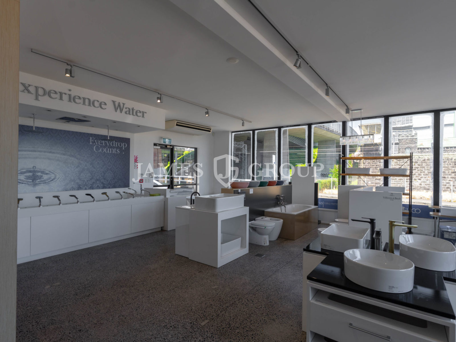 Prominent Showroom With First Floor Office