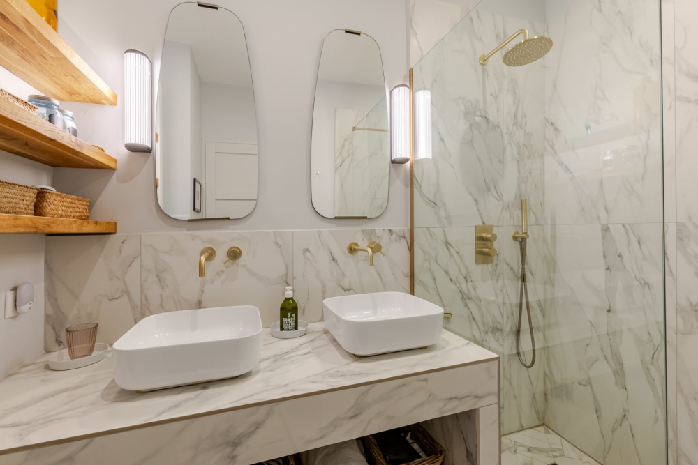 Photographs of Mas de l’Ermitage villa in Provence - Image 21 of 39