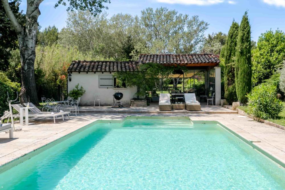 Photographs of Mas du Grelot villa in Provence - Image 18 of 39