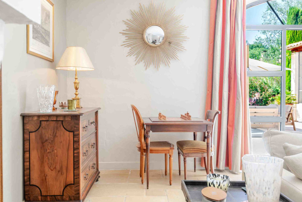 Photographs of Mas du Grelot villa in Provence - Image 12 of 39