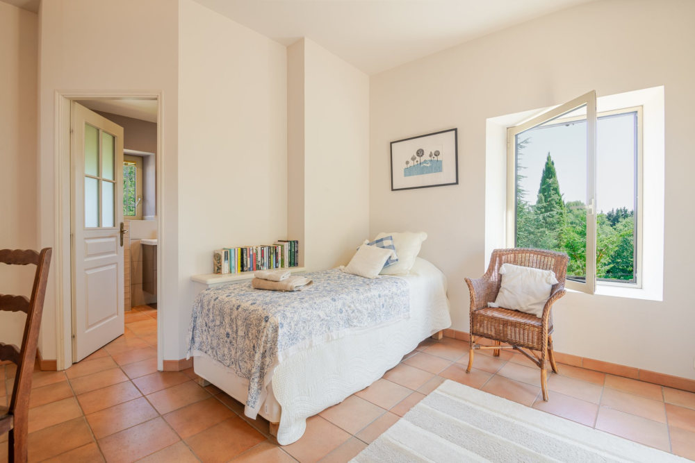 Photographs of Mas de Ribe villa in Provence - Image 21 of 50