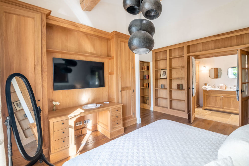 Photographs of Mas des Constellations villa in Provence - Image 19 of 49