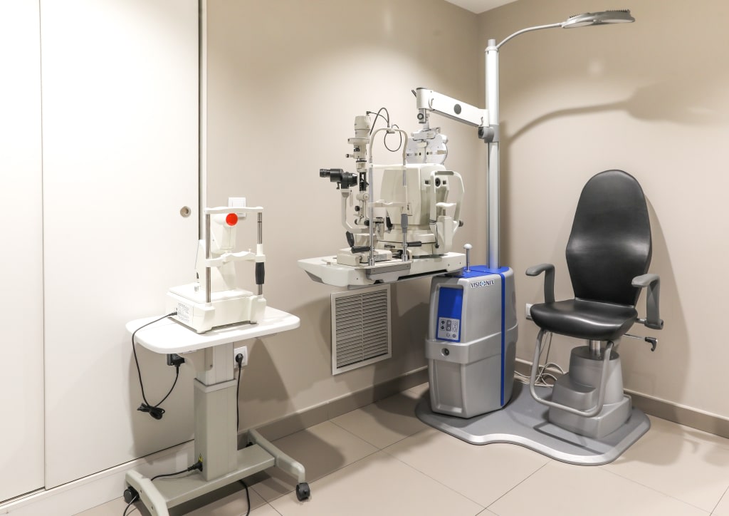 Tienda Óptico C.C. CARREFOUR LA ROSALEDA - C/SIMON BOLIVAR S/N 29011 MALAGA interior