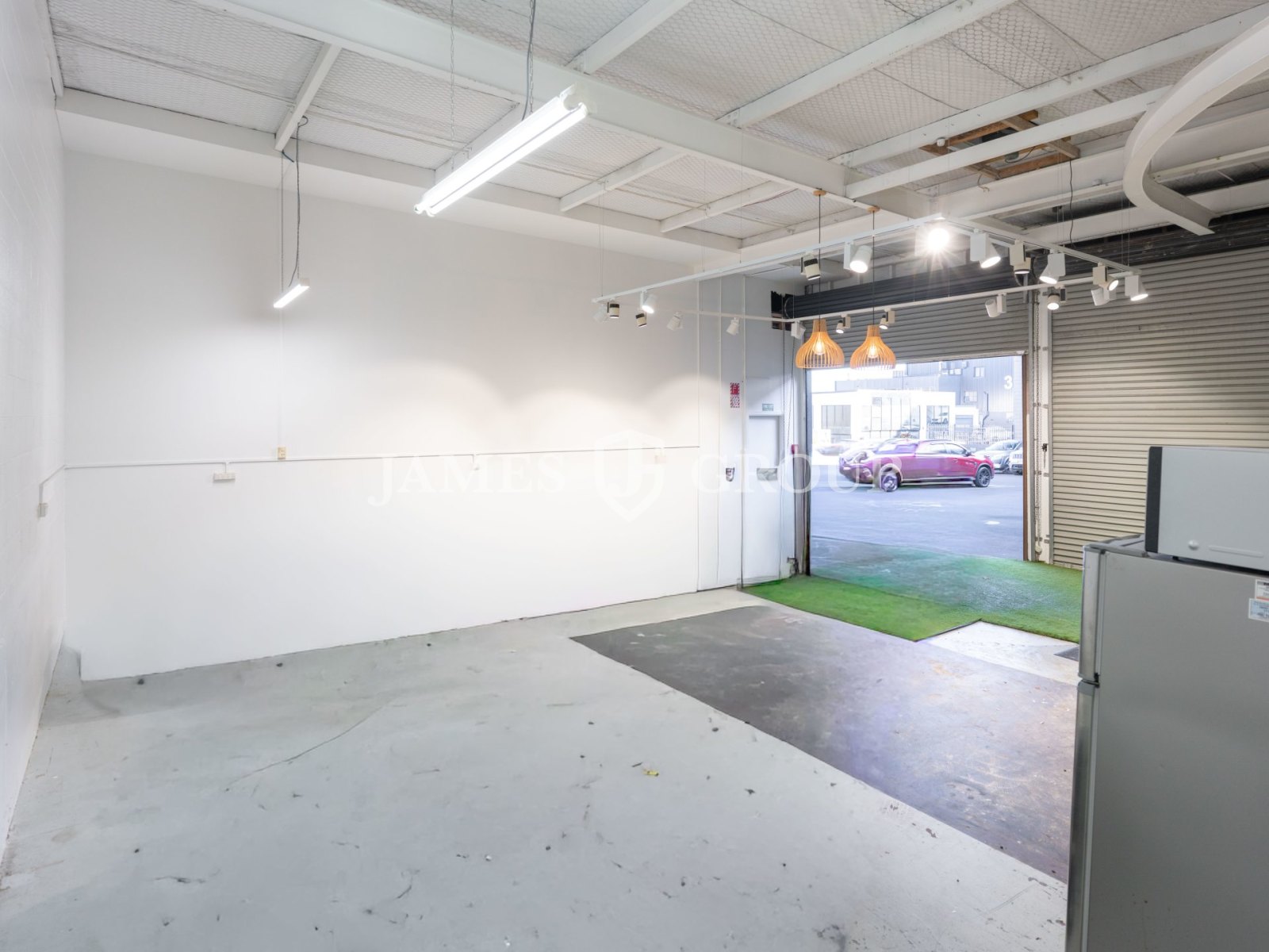 Grey Lynn Office / Studio With Roller Door