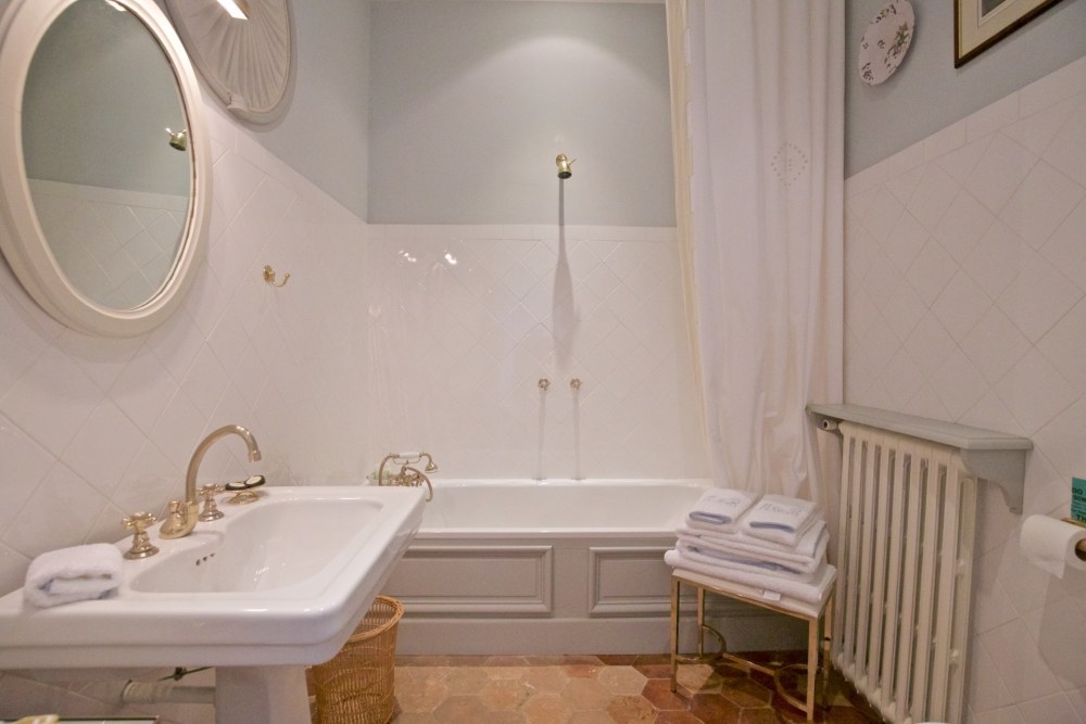 Photographs of Mas de Paradis villa in Provence - Image 39 of 49