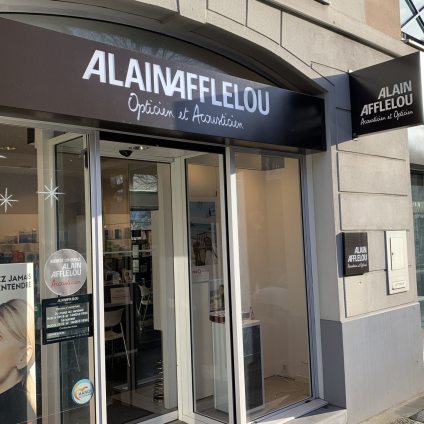 Magasin Opticien 128 rue du Général de Gaulle 59110 LA MADELEINE