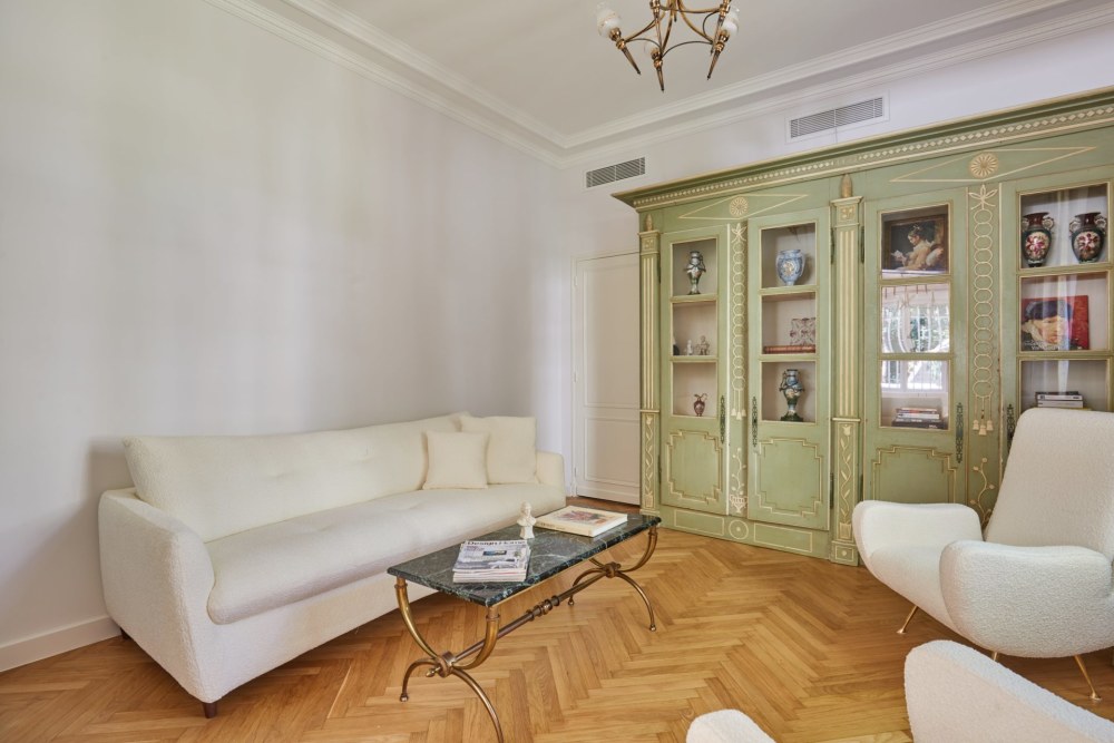 Photographs of Villa Mirabeau villa in Provence - Image 11 of 36