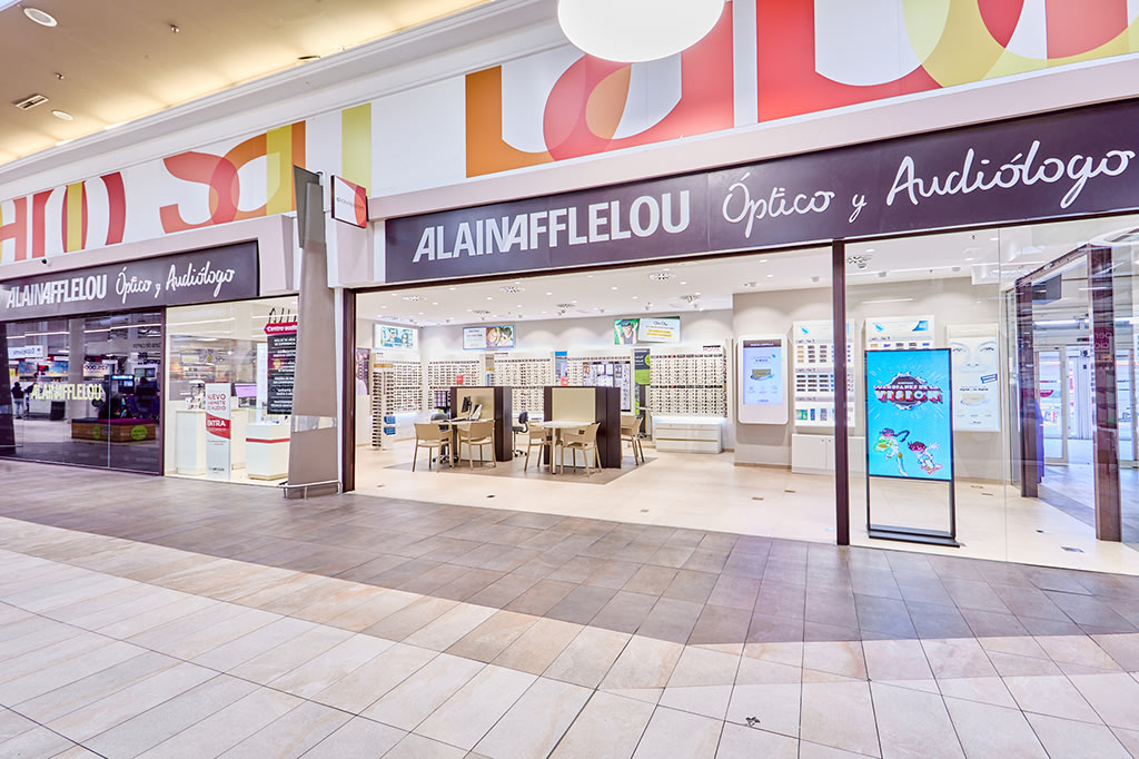 Tienda Óptico CC CARREFOUR SAN PABLO Calle José Jesús García Díaz 1 41020 Sevilla