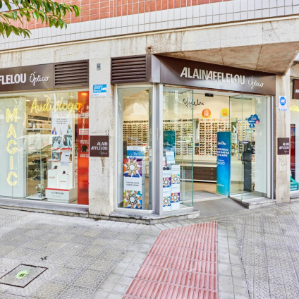Tienda Óptico Calle Las Mercedes, 17 48930 GETXO