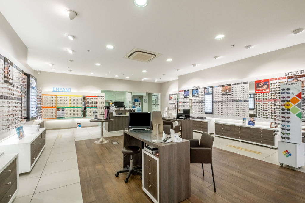 Magasin Opticien C.C. Carrefour Market 31190 AUTERIVE intérieur