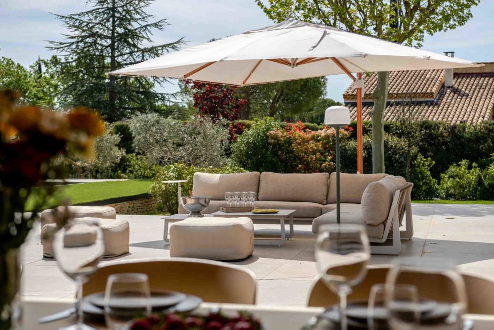 Photographs of Villa du Colibri villa in Provence - Image 3 of 35