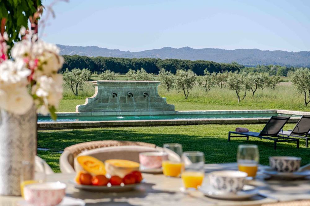 Photographs of Mas des Sources villa in Provence - Image 2 of 41