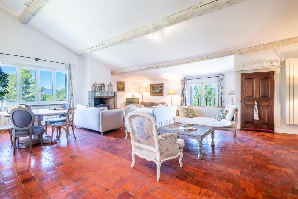 Photographs of Villa la Feniere villa in Provence - Image 4 of 28