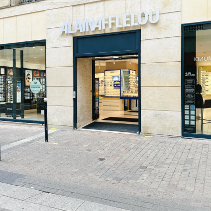 Magasin Opticien 60 Rue Porte Dijeaux 33000 BORDEAUX