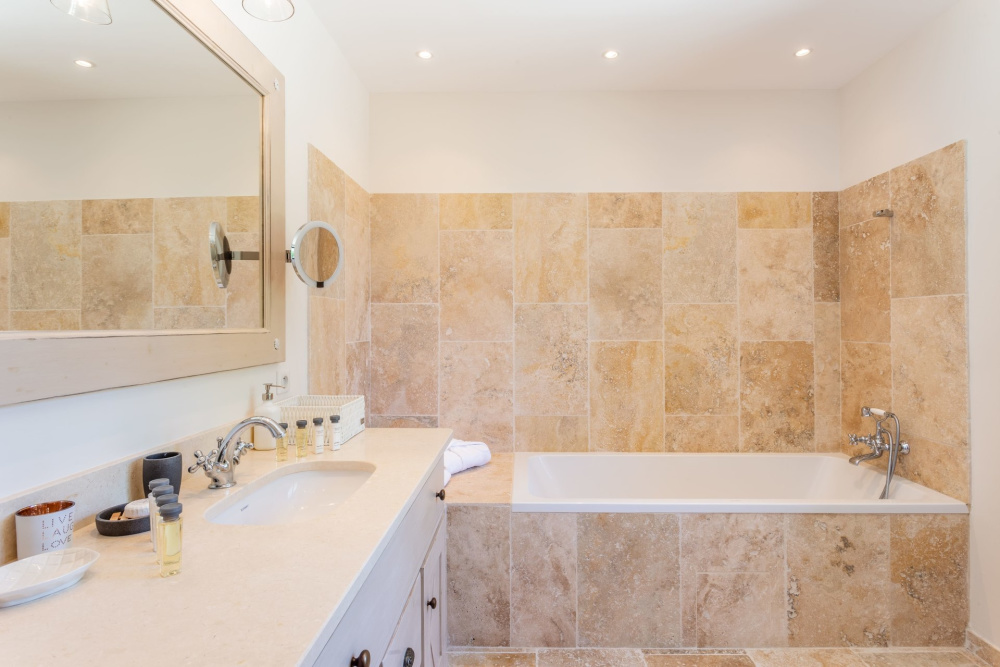 Photographs of Villa Plenitude villa in Provence - Image 20 of 36