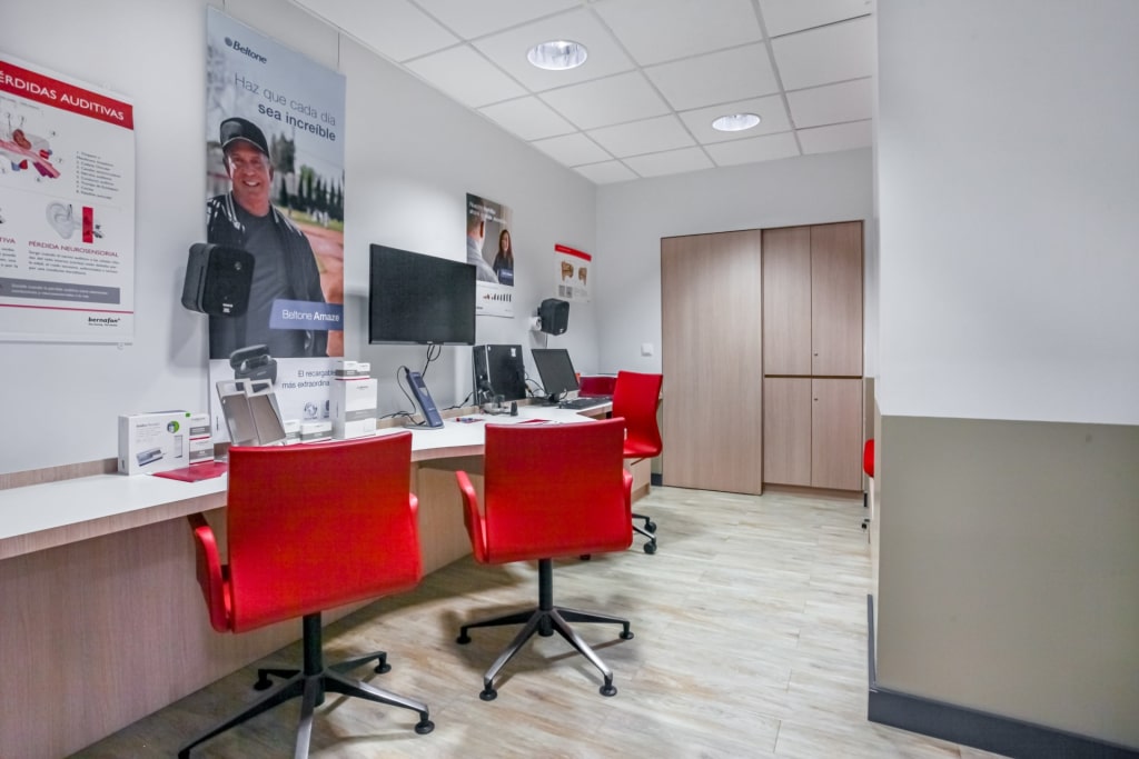 Tienda Óptico AV.VIRGEN DE MONTSERRAT 120 08820 PRAT DE LLOBREGAT interior