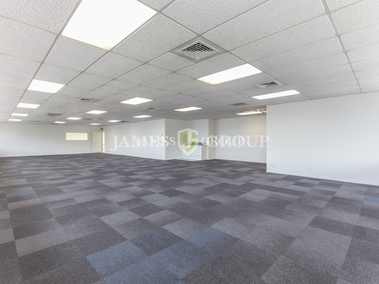 High Exposure 900m² Industrial | Great South Road