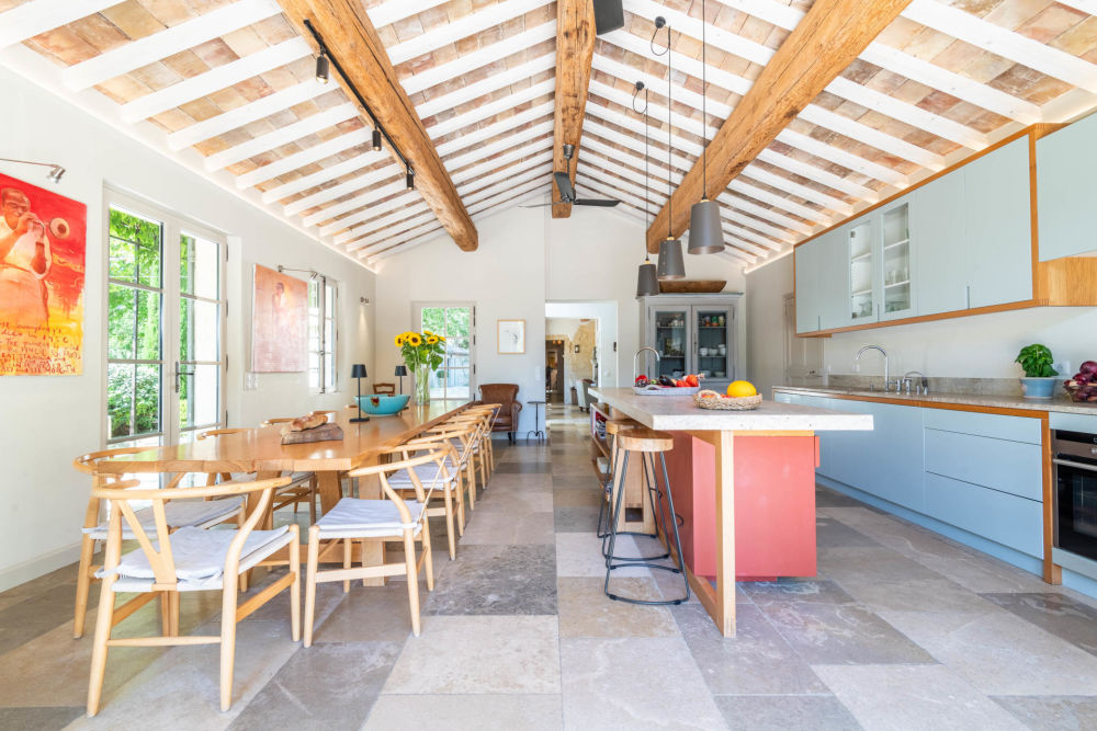 Photographs of Mas du Cardinal villa in Provence - Image 10 of 49