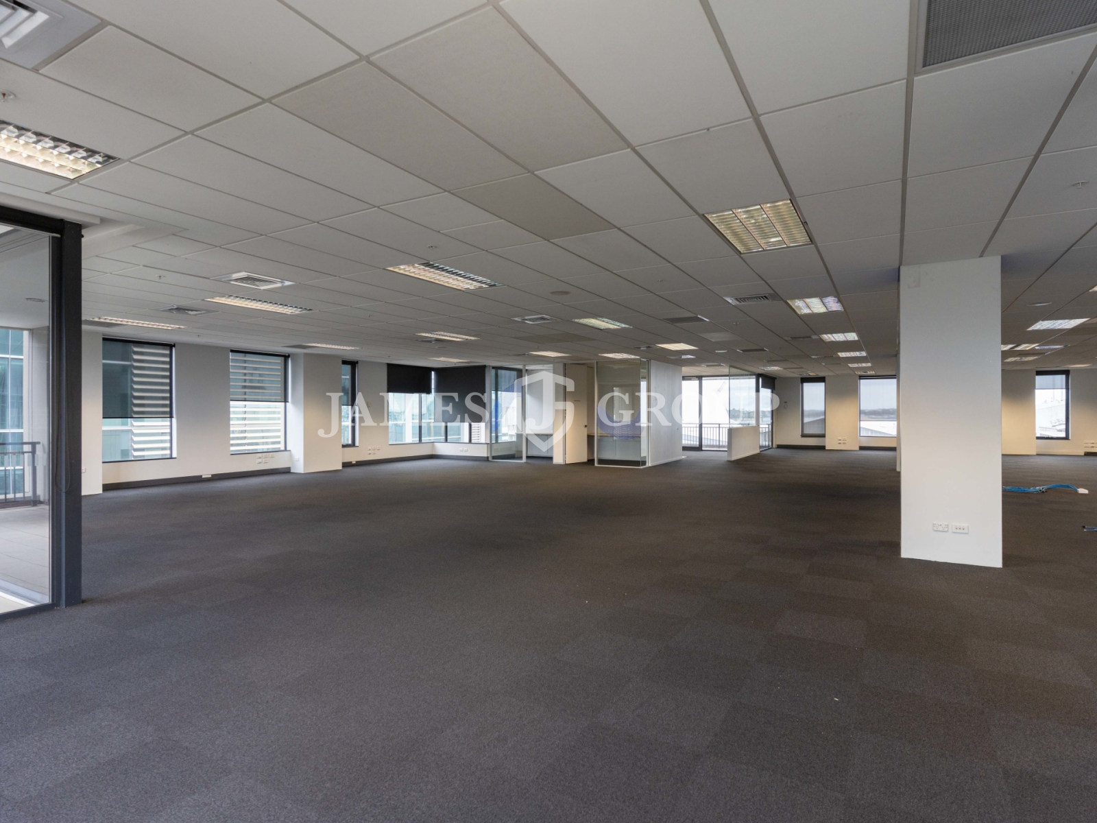 High-grade City Office With Outdoor Space