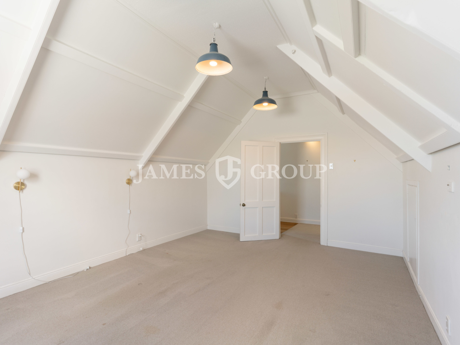 Move-in Ready Office In Prime Location