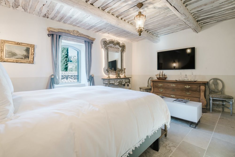 Photographs of Mas des Tentations villa in Provence - Image 28 of 47