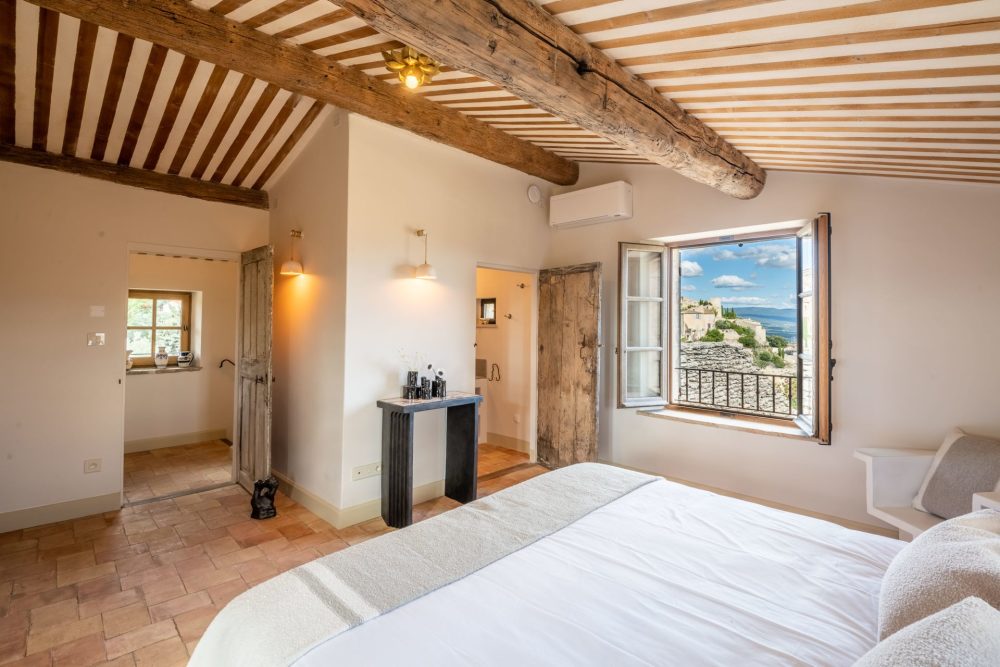 Photographs of Mas des Altesses villa in Provence - Image 19 of 38