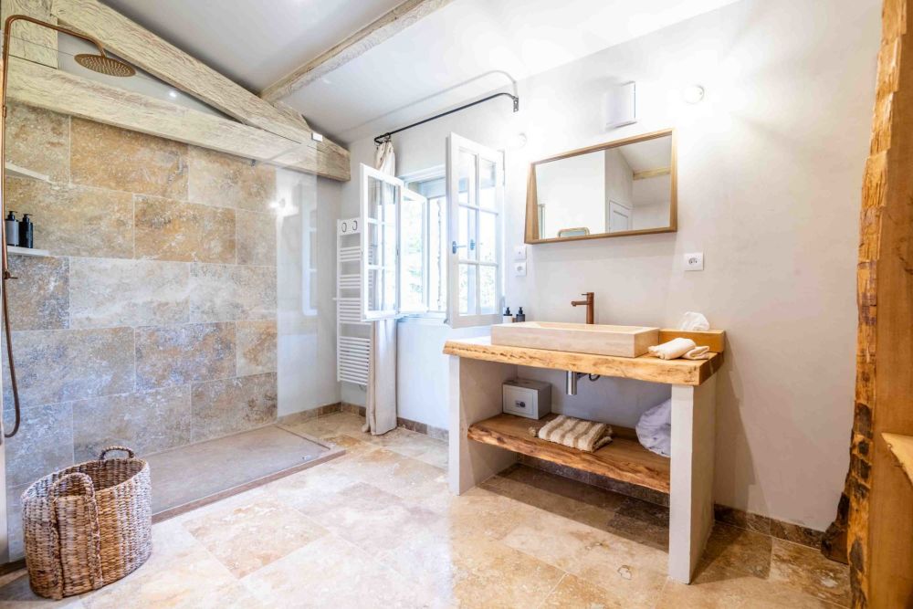 Photographs of Mas Margaux villa in Provence - Image 28 of 43