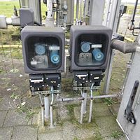 Vertical Heated Vessel with Stack- - Image 4
