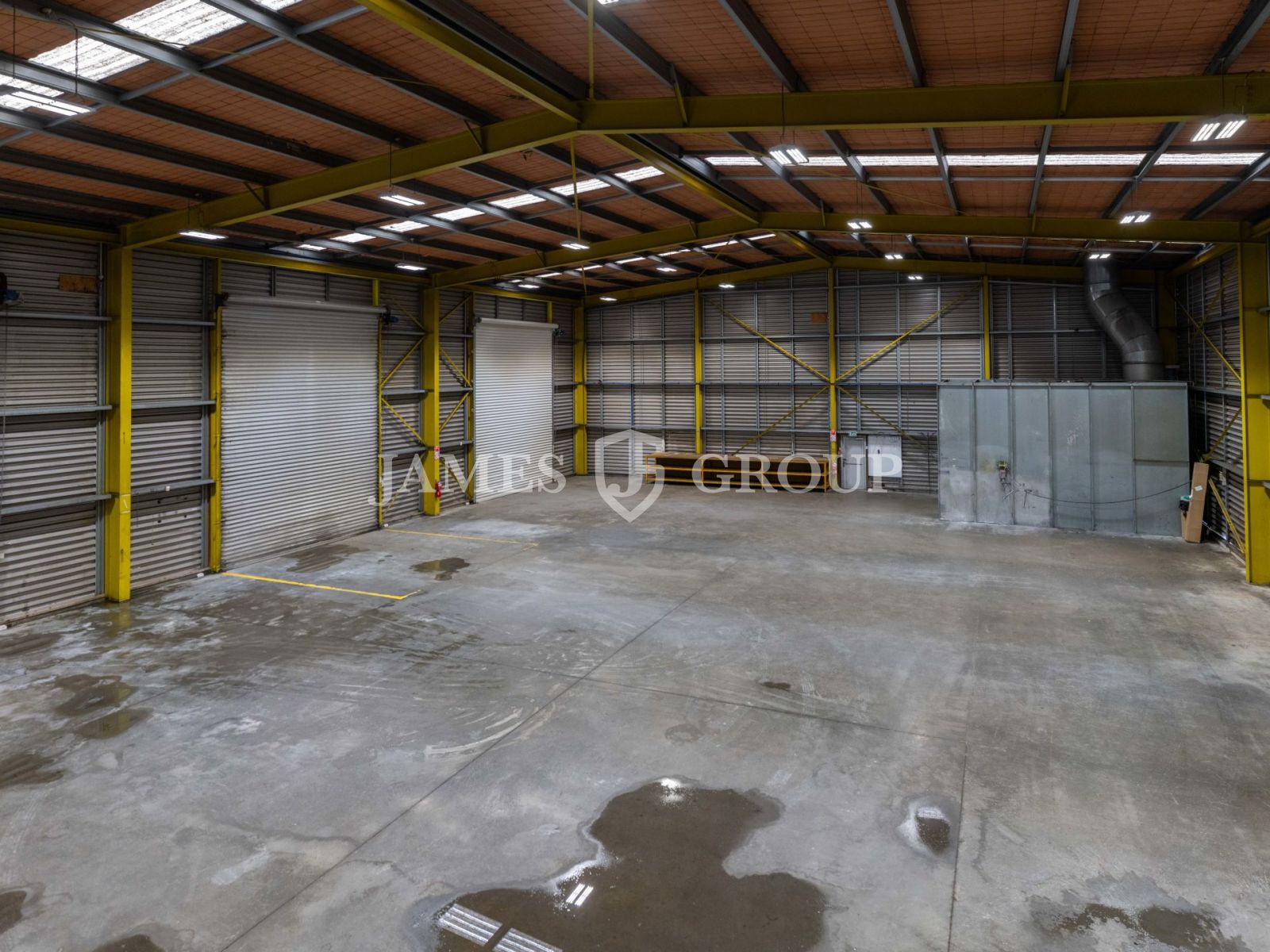 Yard Heavy Site With Workshop And Washbay – Rare!