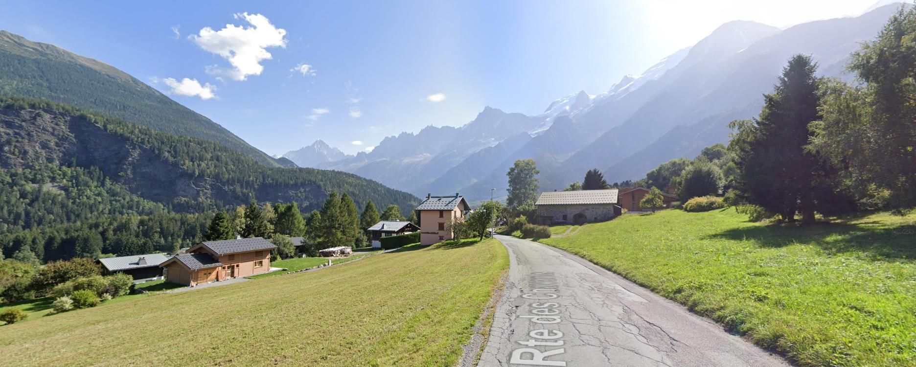 3 bed Apartment For Sale in Chamonix Mont Blanc, French Alps