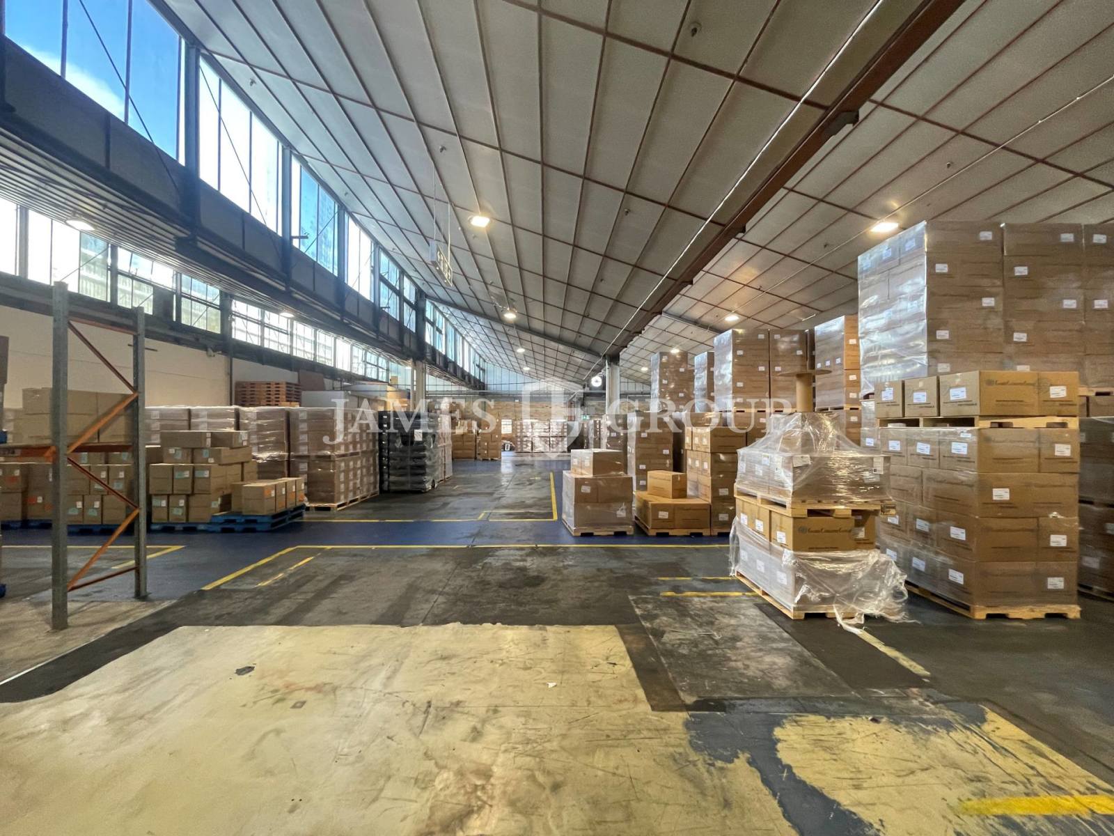 1,200sqm Rosebank Road Warehouse + Container Drop