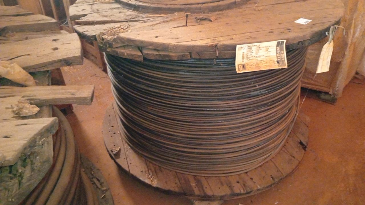 Lot with 02 Coils of Insulated Copper Cable on Wooden Reel