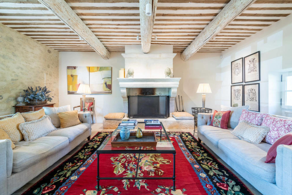Photographs of Mas du Cardinal villa in Provence - Image 7 of 49