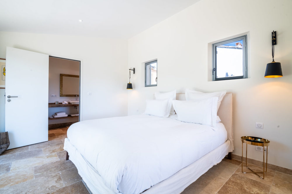 Photographs of Villa Infinity villa in Provence - Image 15 of 57
