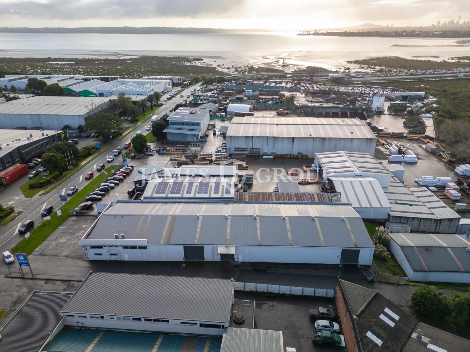 Prime Motorway Access W Massive Power | 1,640m²