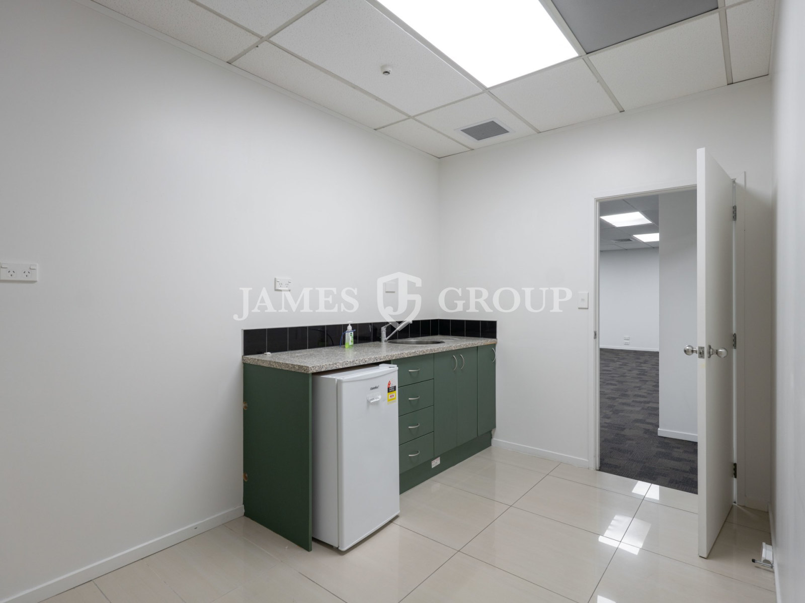 Modern 185m² Office Space In Ellerslie