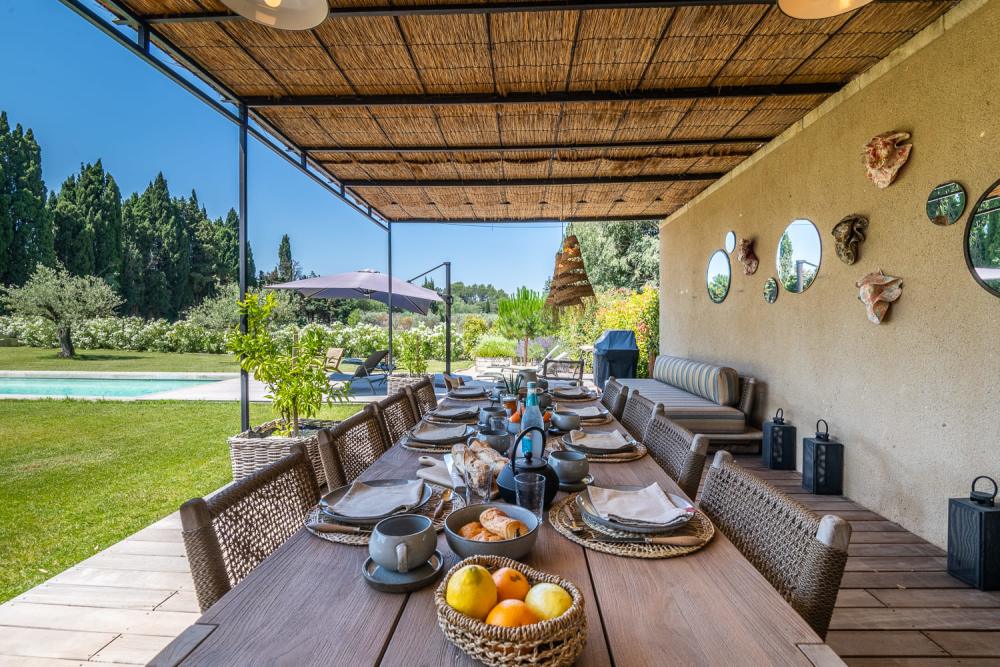 Photographs of Mas Mozart villa in Provence - Image 2 of 42