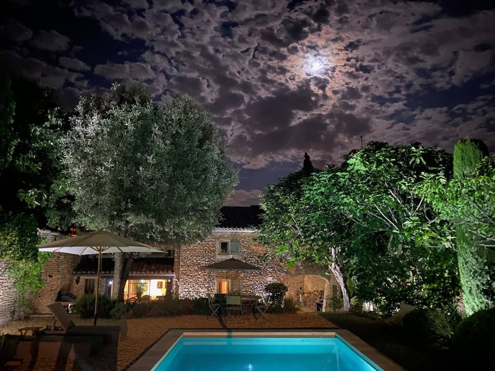 Photographs of Mas des Roitelets villa in Provence - Image 21 of 26