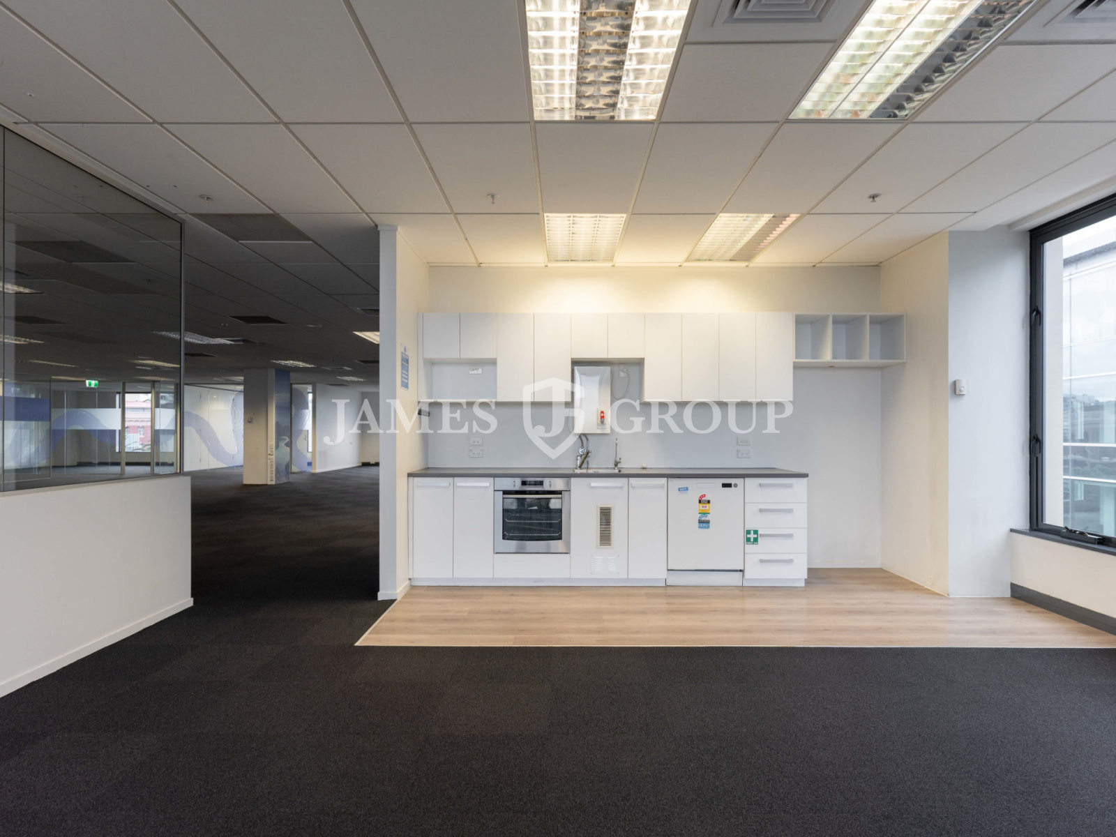 High-grade City Office With Outdoor Space