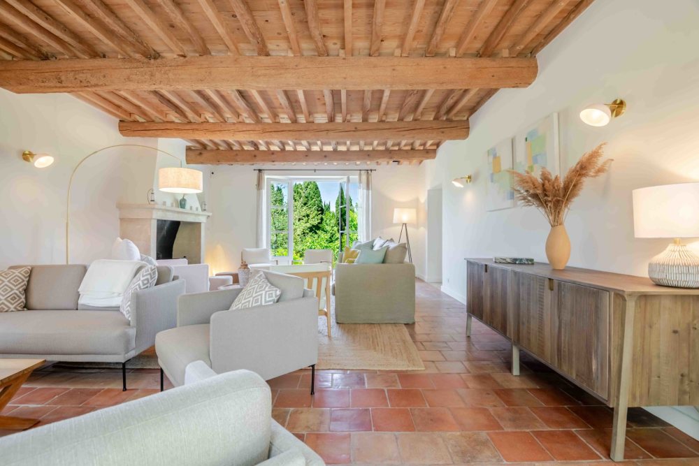 Photographs of New! Mas Celeste villa in Provence - Image 8 of 34