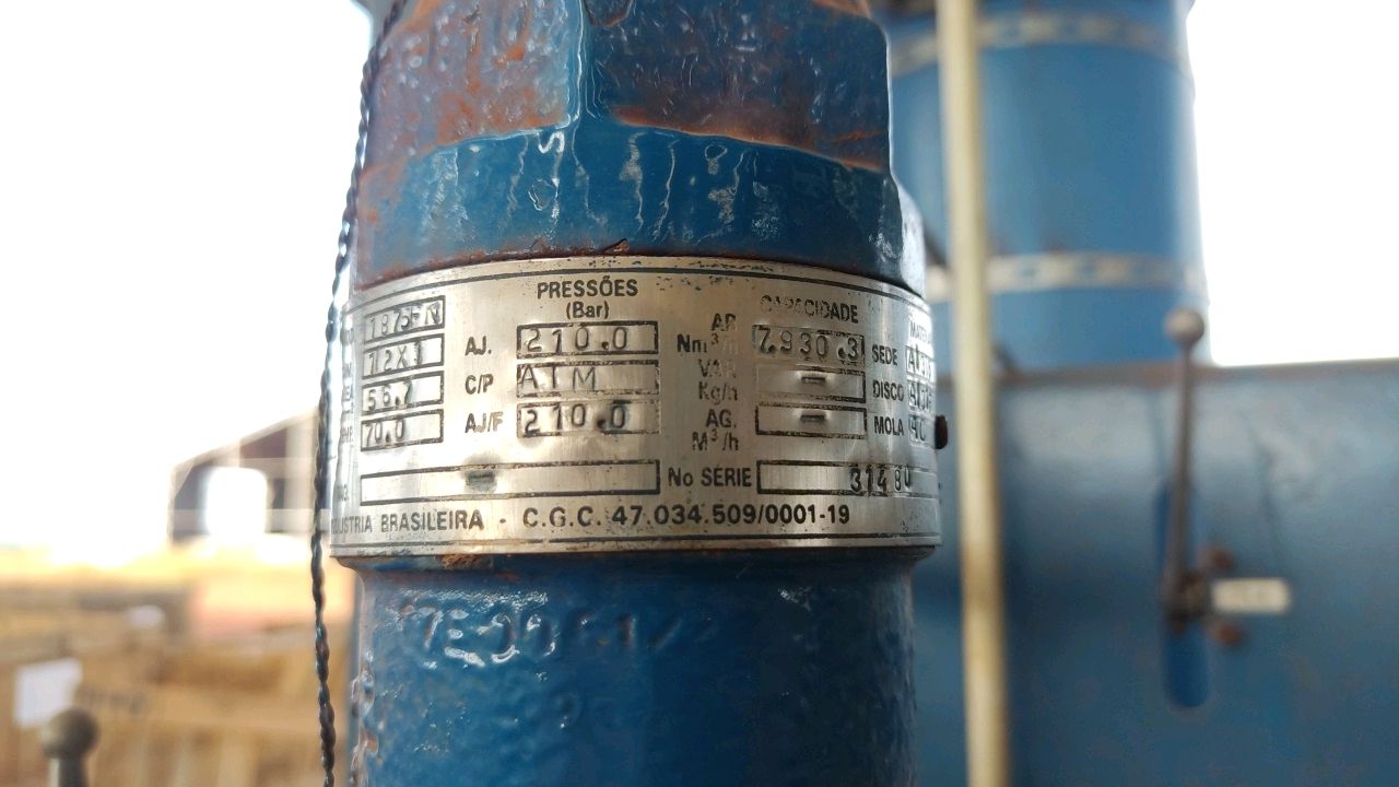 Hydraulic Accumulator Bank with Nitrogen Bottles