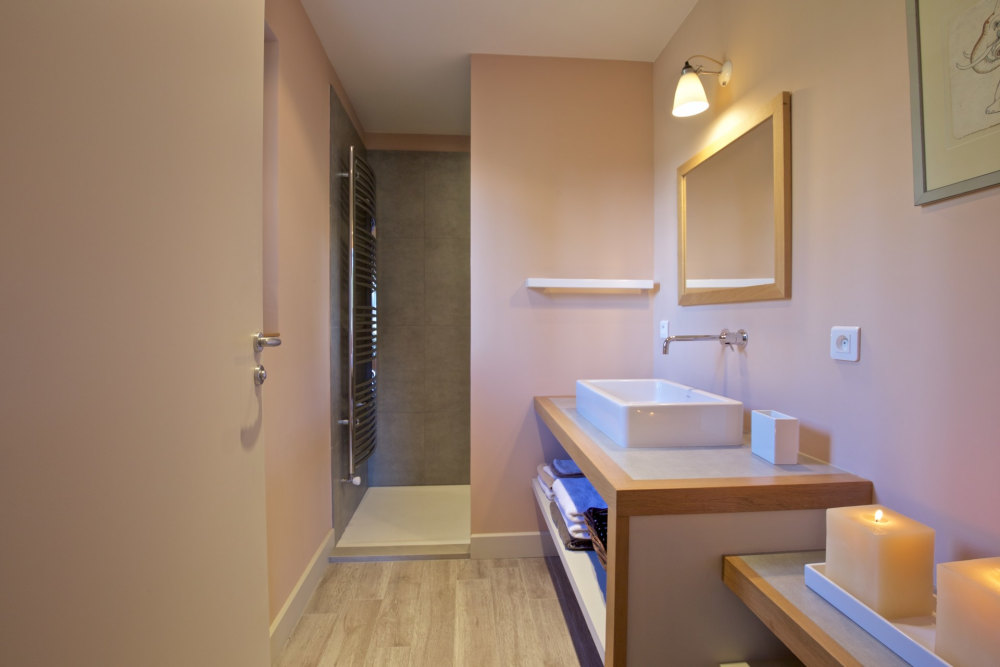 Photographs of Mas des Randonneurs villa in Provence - Image 30 of 41