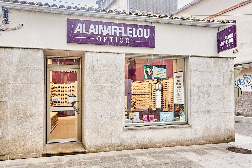 Tienda audiólogo C/JUAN FLOREZ  3 15004 LA CORUÑA