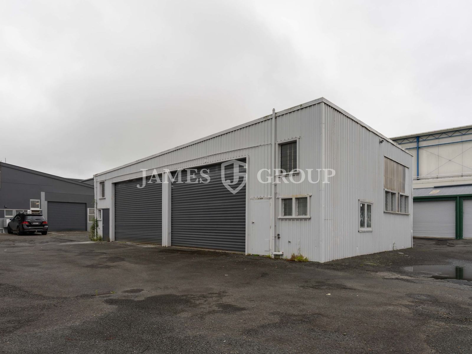 Freshly Refurbished 90m² Takanini Industrial